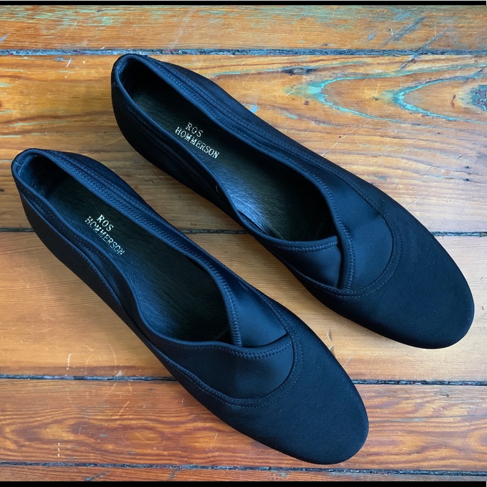 Ros Hommerson women’s size 11 black dress shoe